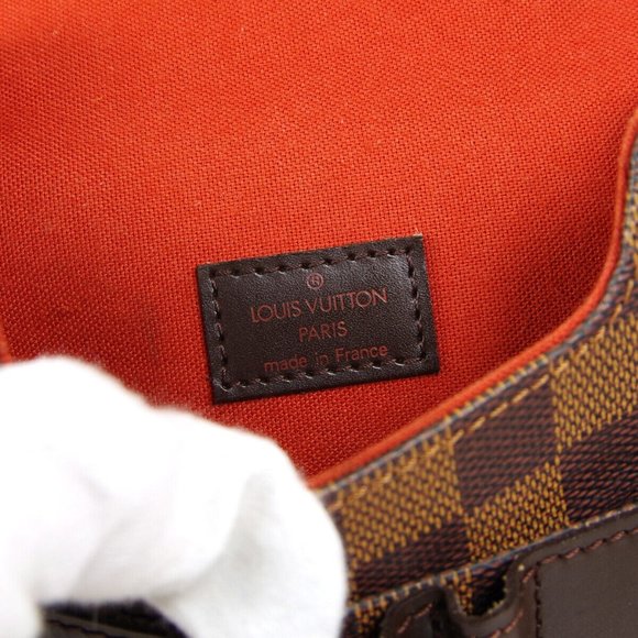 Authenticity Guaranteed LOUIS VUITTON SHOULDER BAG - Picture 11 of 12